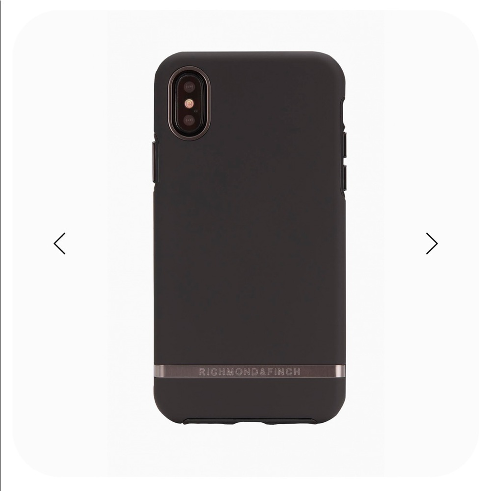 NEW Richmond & Finch Black XS MAX iPhone case